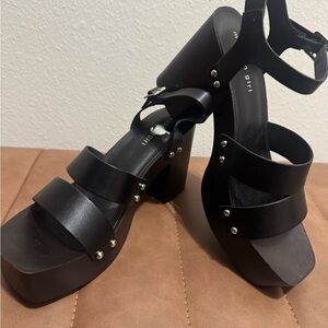 Black Platform Sandals